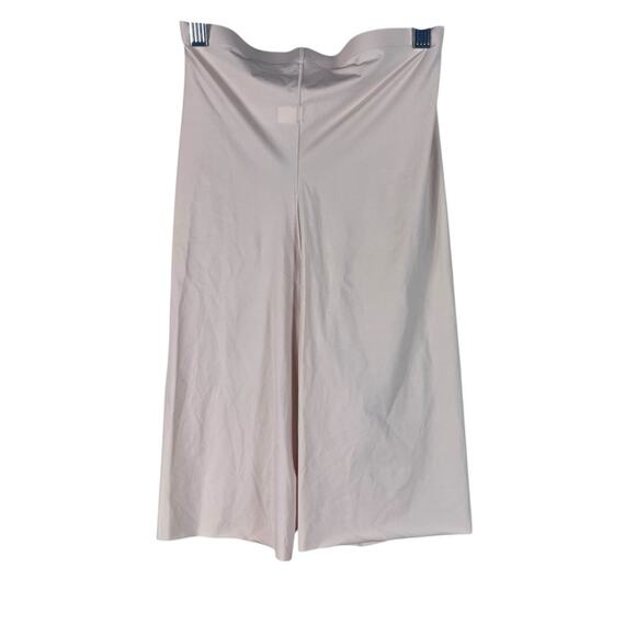 Spanx Shapewear Shaping Shorts Seamless Compression Biker Layering Nude Large - Picture 2 of 7